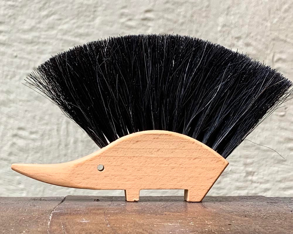 Hedgehog Brush